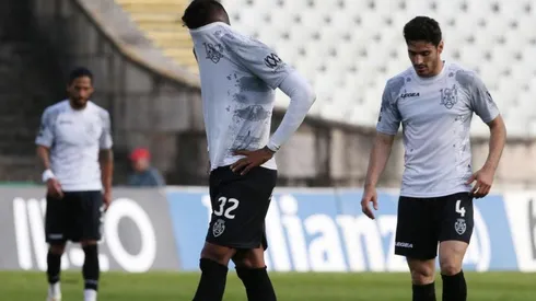 Antonio Briseño en uno de los encuentro del Feirense.