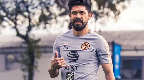 ¡Oribe Peralta llegó a Guadalajara!