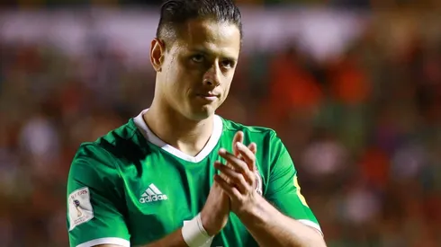 Chivas felicitó a Chicharito por el día del padre