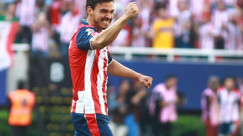 El defensor regresa al club rojiblanco luego de una temporada entre Getafe y Real Oviedo