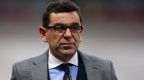 David Patiño como entrenador de Pumas.