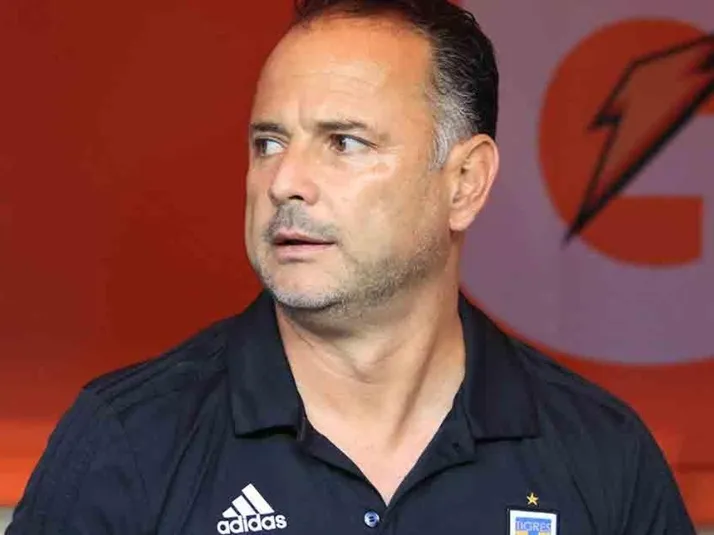 Oficial: Ramón Villa Zeballos es el nuevo entrenador de Chivas Femenil