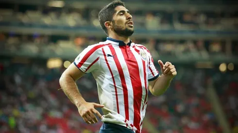 Jair Pereira en uno de los partidos con Chivas.