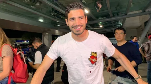 El defensor pretendido por Chivas arribó este martes a Guadalajara