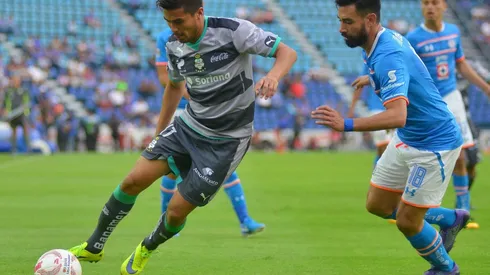 Dávila jugó por última ocasión en la Liga MX con Santos Laguna en 2016