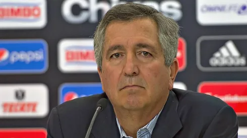 Jorge Vergara en conferencia de prensa.