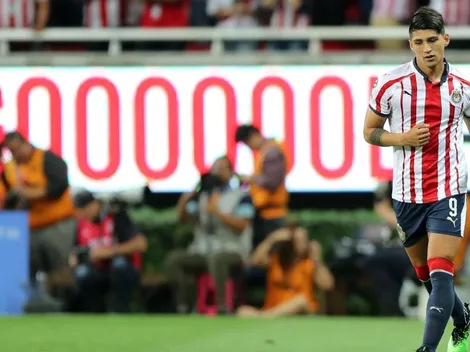 Alan Pulido está a favor de la continuidad de Boy