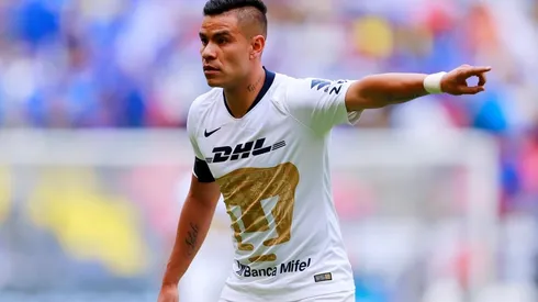 El jugador es cuestionado por la afición de Pumas