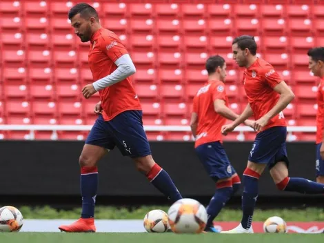 Chivas entrenó en el Estadio Akron