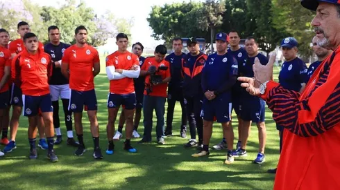 El "jefe" presentó este viernes su primera convocatoria con 18 jugadores para la visita a Morelia