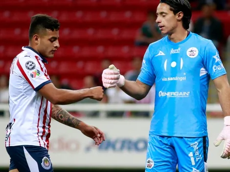 Alexis Vega sale expulsado tras rectificación del VAR