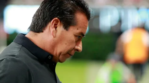 Alberto Coyote cayó en casa en su estreno como interino y sigue sin poder ganar