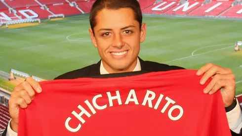 "Chicharito" debutó en la temporada 2010-2011 con Manchester United