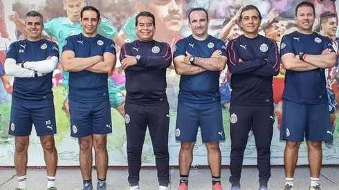 Chivas presentó al cuerpo técnico completo de Alberto Coyote