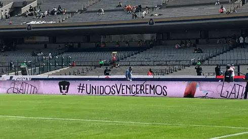 Los mensajes en los anuncios publicitarios intentaron revivir la rivalidad previo al duelo