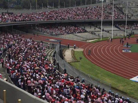 #FueraCardozo se escuchó tras el desastre del primer tiempo