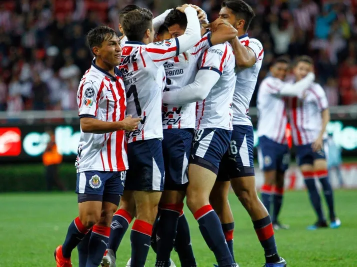 El vestidor no está roto en Chivas: Alberto Coyote, asistente de Cardozo