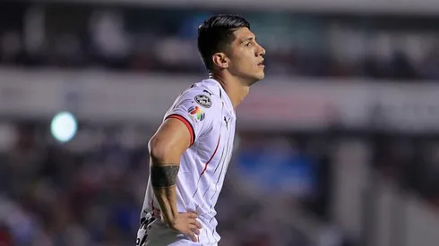 Alan Pulido en el partido frente a Querétaro.
