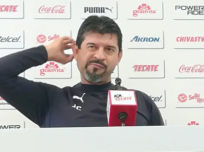 ¿Qué resultados debe cumplir Chivas para lograr el objetivo de 28 puntos?