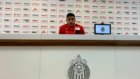 El delantero reconoció que espera "seguir aportando al máximo" para los triunfo de Chivas