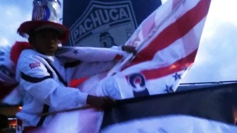 Los aficionados del Rebaño se tomaron las inmediaciones del Estadio Hidalgo