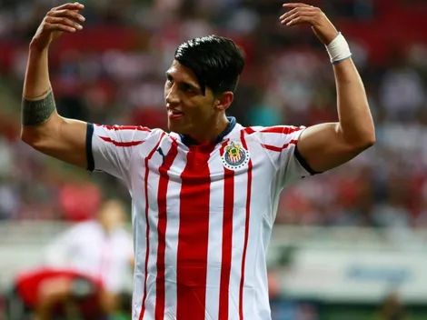 Alan Pulido adelanta su probable marcha de Chivas