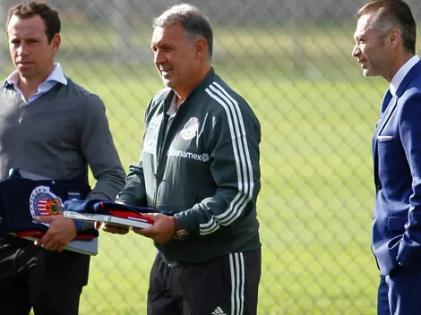 Martino convocará a 4 jugadores de Chivas