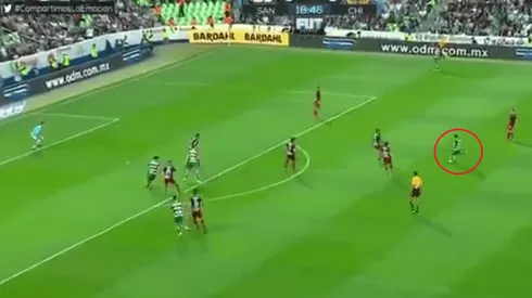 Golazo del Gallito Vázquez a Chivas.