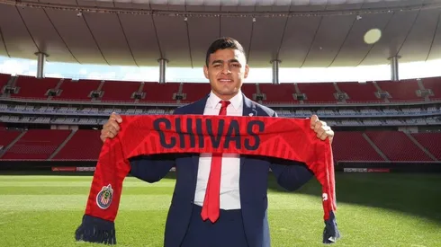 Vega posando en el Akron