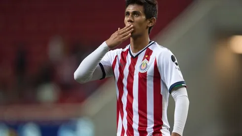 Macías regresó del Tri Sub-20 con una lesión de rodilla.