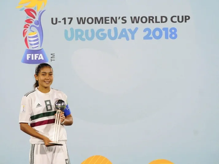 Jugadora de Chivas es escogida la segunda mejor del Mundial