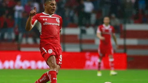 La llegada de Alexis Vega dependería de la salida de Pulido.