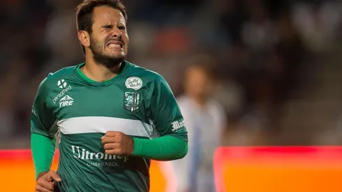 Luis Márquez sigue sin tener su chance en Chivas.