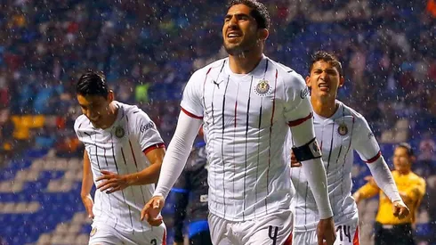 Como líder, se pone por delante del resto