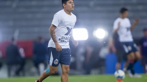 Chofis podría salir del Guadalajara en diciembre.