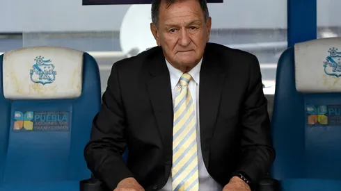 Enrique Meza no se confía del mal momento de Chivas.