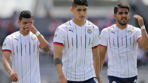 Chivas lleva más de un mes sin ganar un partido oficial.