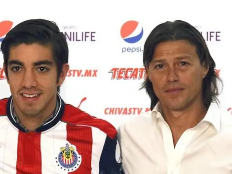 Checa el poster de la película de las Chivas