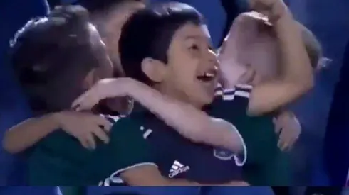La más tierna celebración del partido de México ante Costa Rica