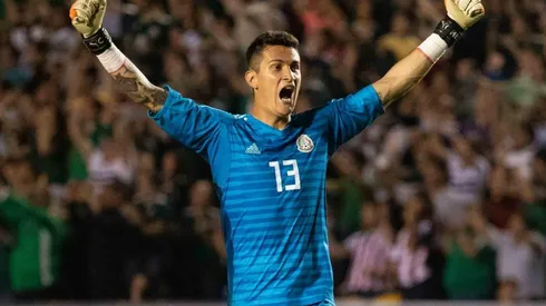 Gudiño jugó contra Costa Rica su primer partido con el Tri.