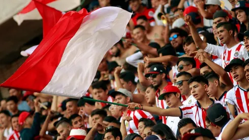 La fanaticada de Chivas de Guadalajara se hace sentir ya en el Akron / JAM Media