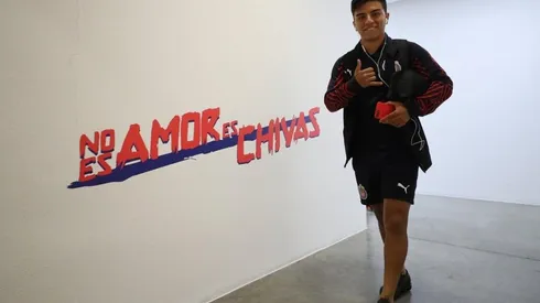 Chivas de Guadalajara partió a California luego de entrenar / @Chivas