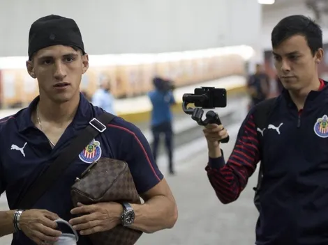 Checa la llegada de las Chivas al Estadio Azteca