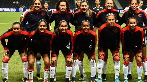 Nuestras chavas haciendo una hermosa labor social