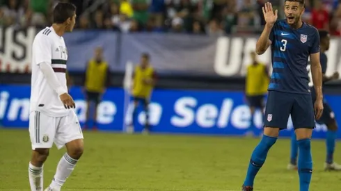 Zaldívar criticó a Miazga por sus burlas a Lainez.