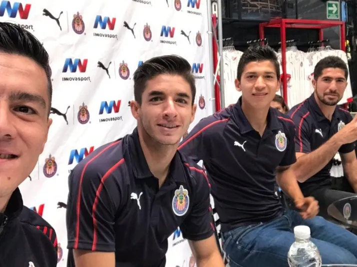 Un evento de Puma juntó al plantel con la afición