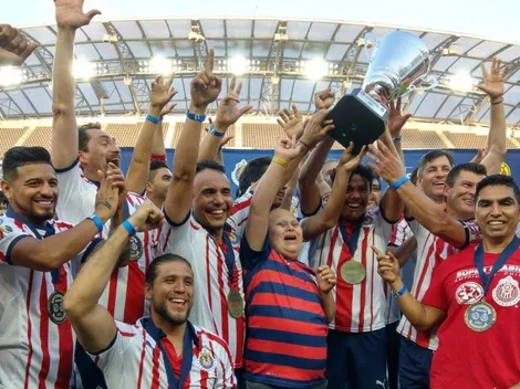 Leyendas de Chivas ganaron el Superclásico
