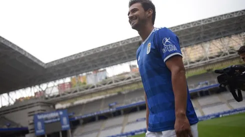 Hasta junio de 2020 firmó el central mexicano / Foto: @RealOviedo