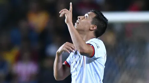Ángel Sepúlveda celebrando su gol ante Morelia en Copa MX.