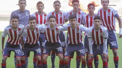 MUY BIEN. Los chamacos hacen lo que la Primera no puede. (Foto: Mexsport).